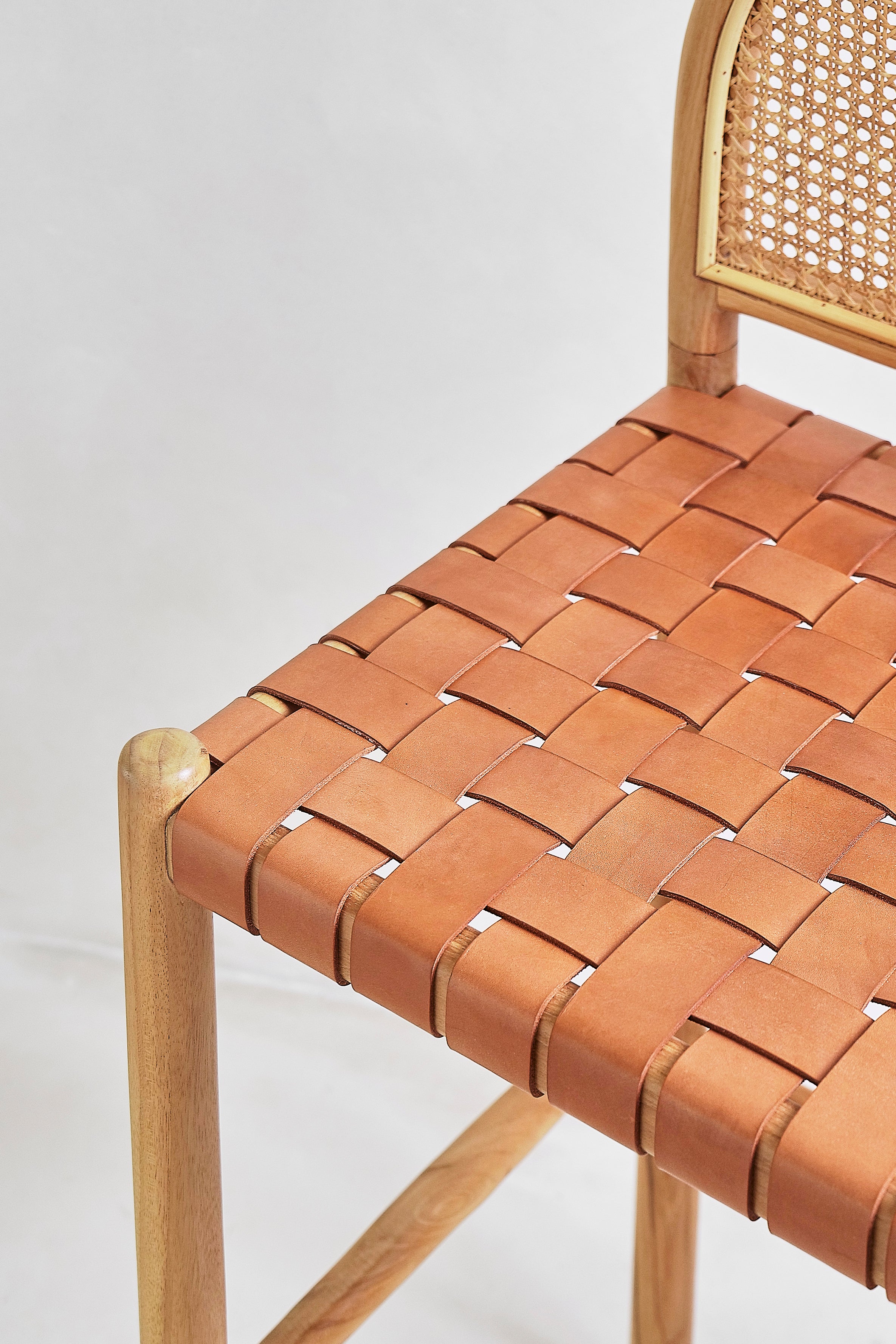 Moss Leather Curved Rattan Stool