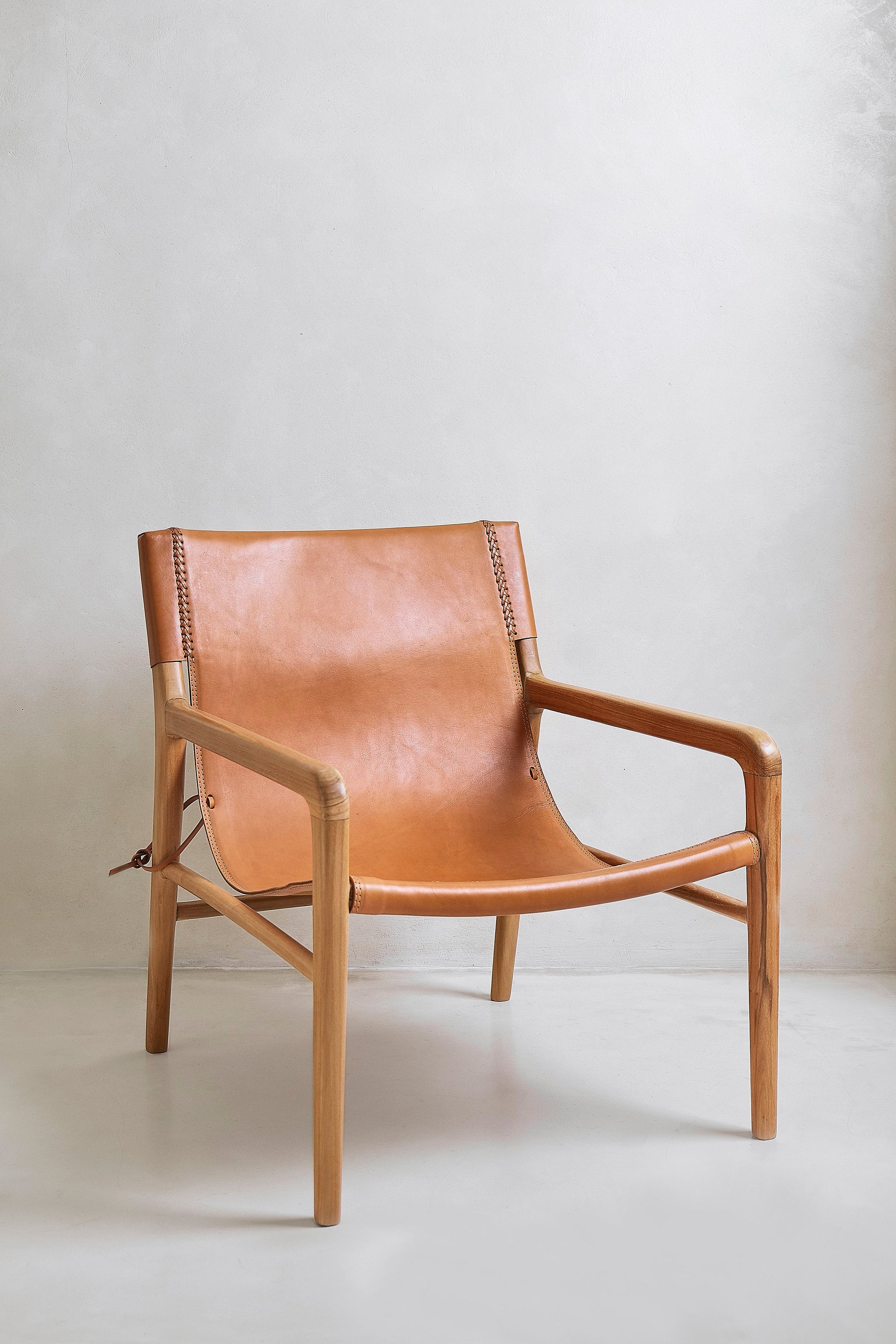 Fleur Sling Back Leather Lounge Chair