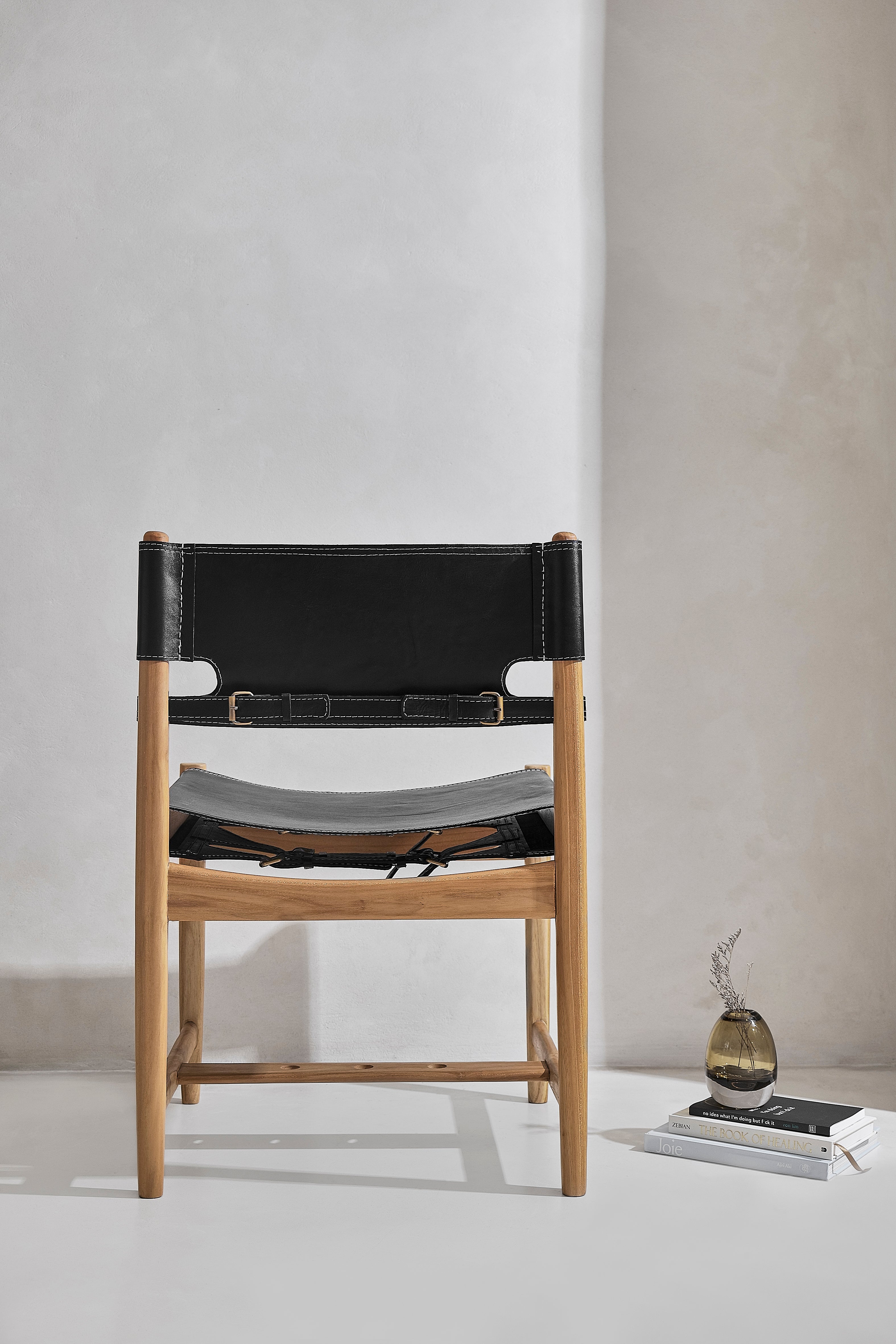 Home Edition 17 Buckle leather Strap chair no arms troffle
