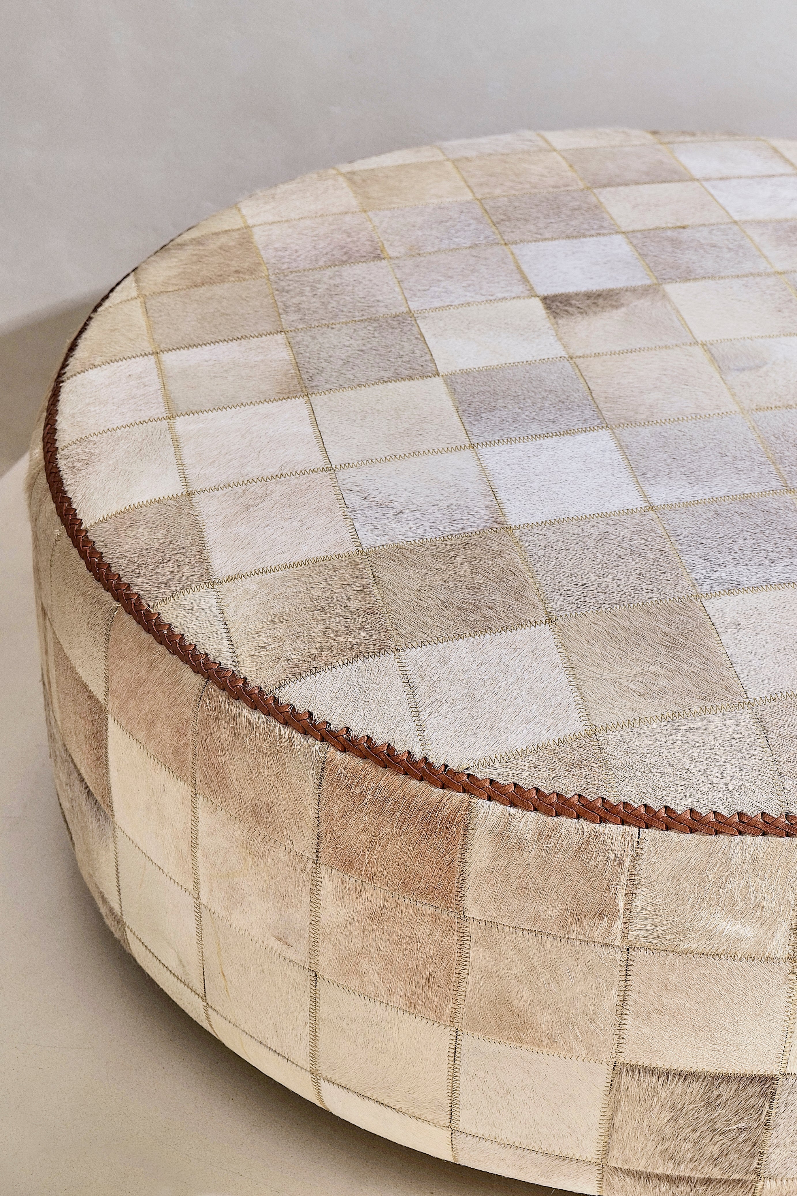 Ottomans & Benches