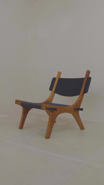 Mallorca black lounge chair video